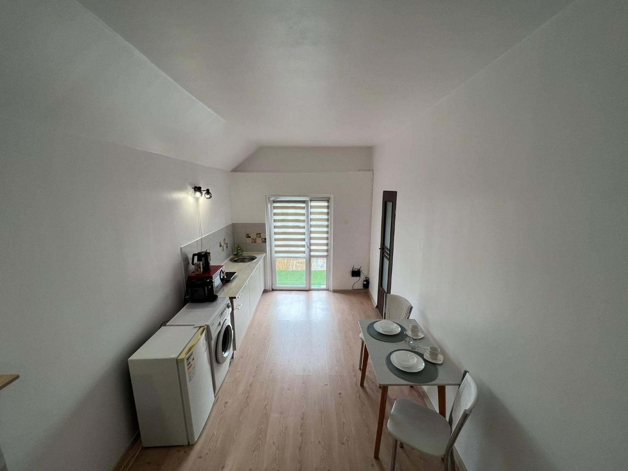 Compact House Apartment Клуж-Напока Екстериор снимка