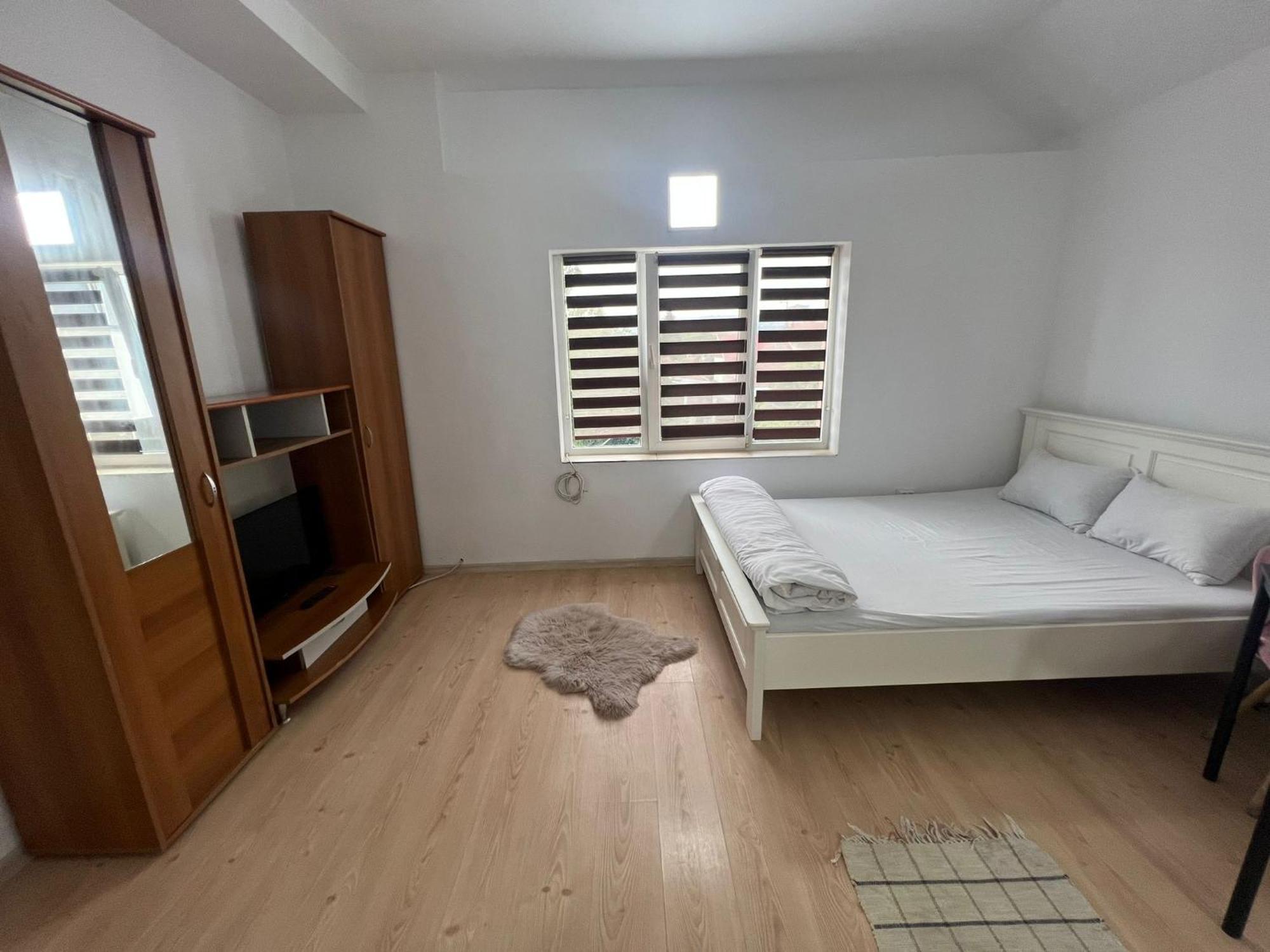Compact House Apartment Клуж-Напока Екстериор снимка